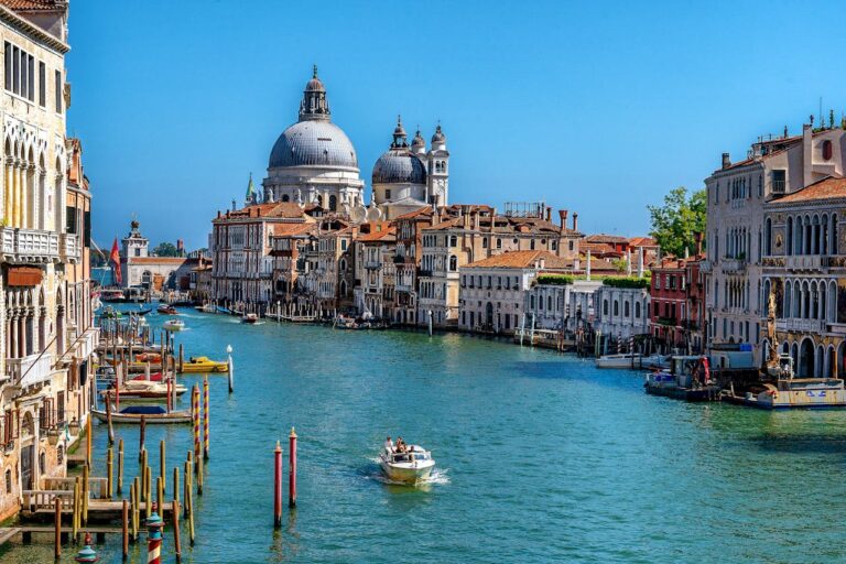 18 Best Places to Visit in Italy (From Someone Who Actually Lives There)