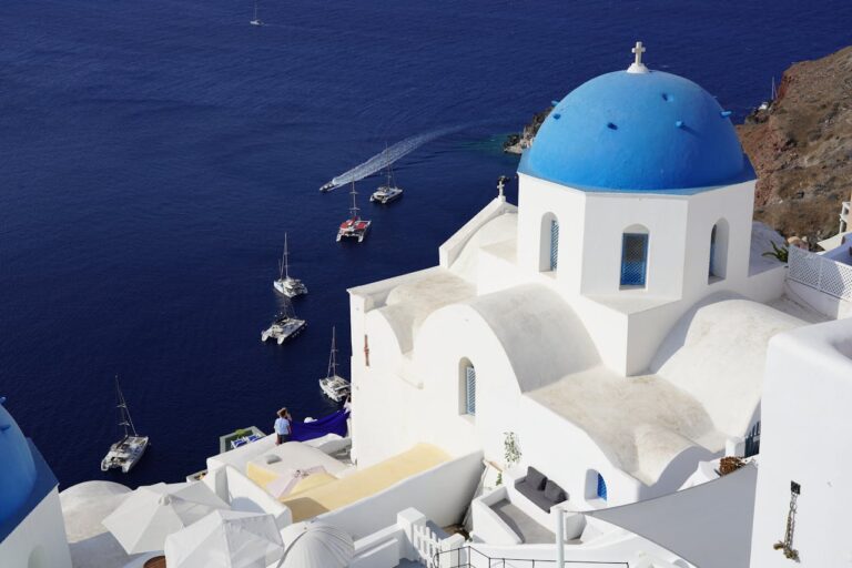 Best Time to Visit Greece in 2026