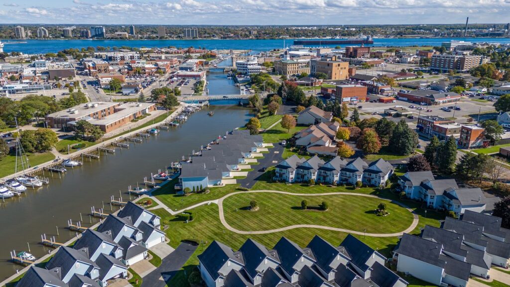 Best Places to Travel With Kids - Traverse City Michigan